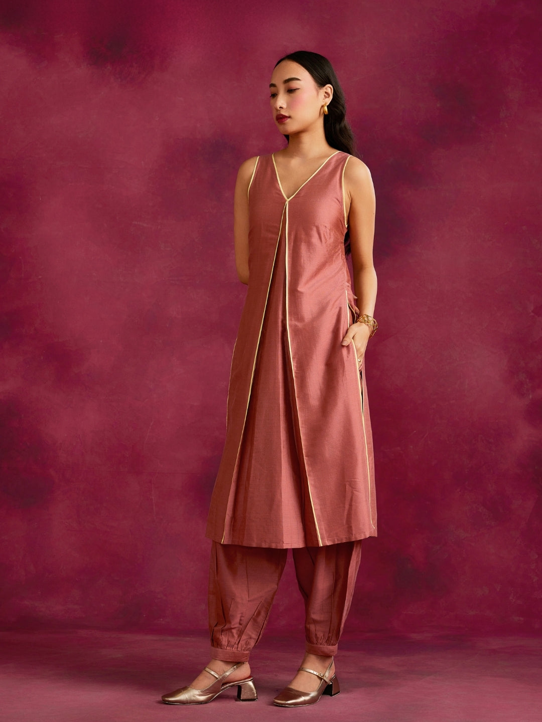 Inverted pleat front kurta with back tie-up- Rose brown
