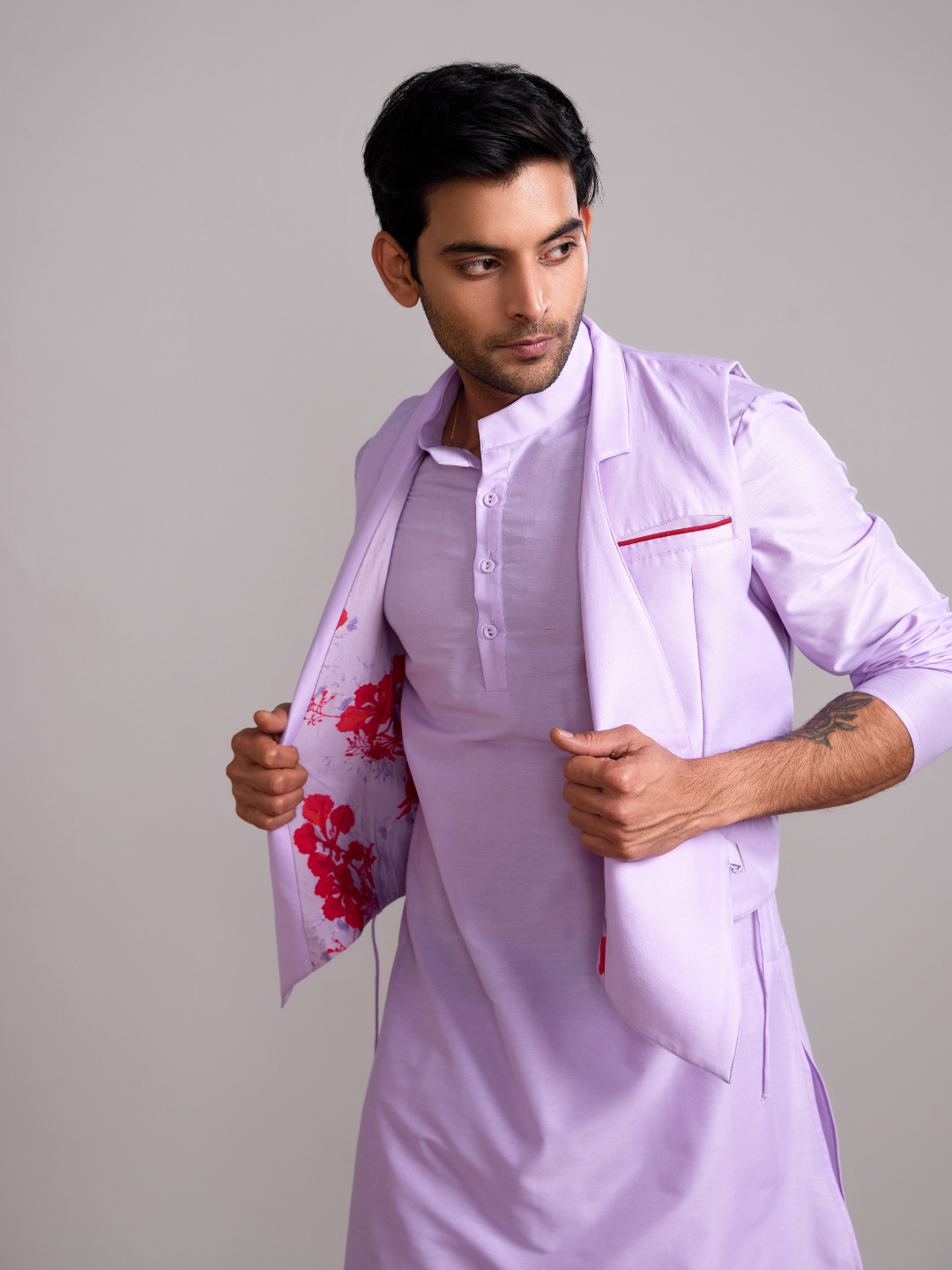 Gulmohar overlapped jacket with mandarin collar straight kurta- Lavender