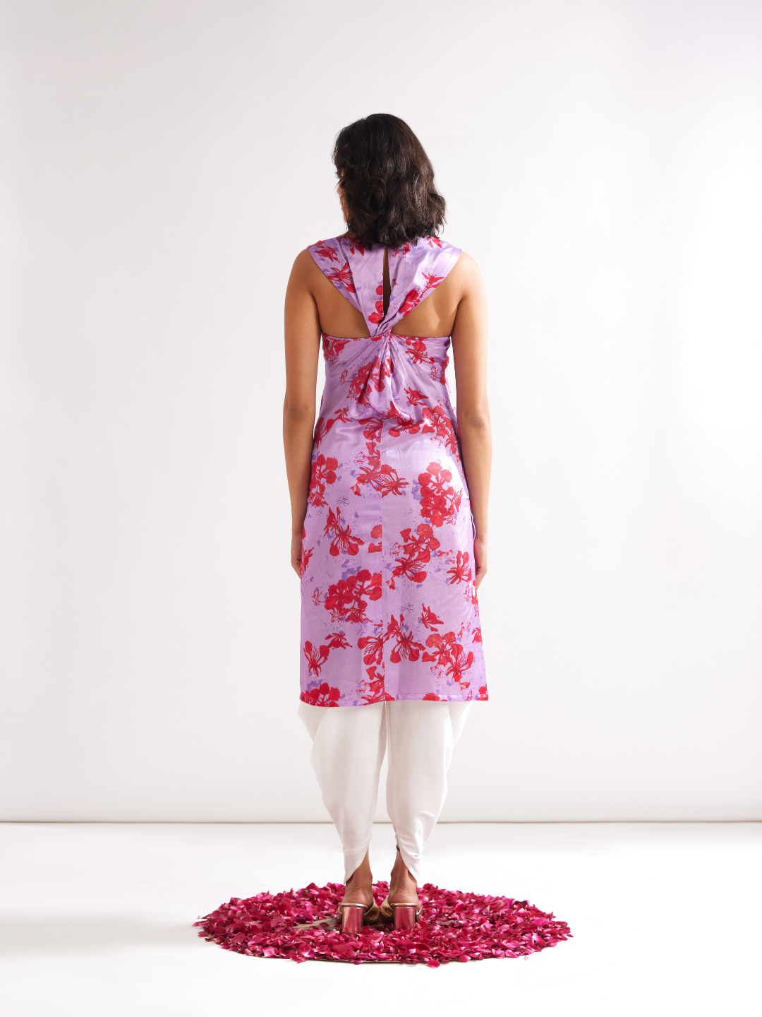 Gulmohar back cross drape Straight kurta paired with dhoti pants- Lavender