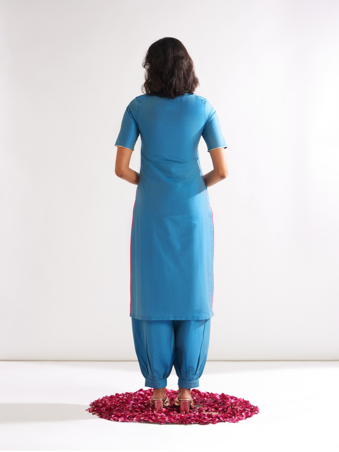 Scoop neckline kurta outlined with gota patti paired with pathani pants- Blue moon