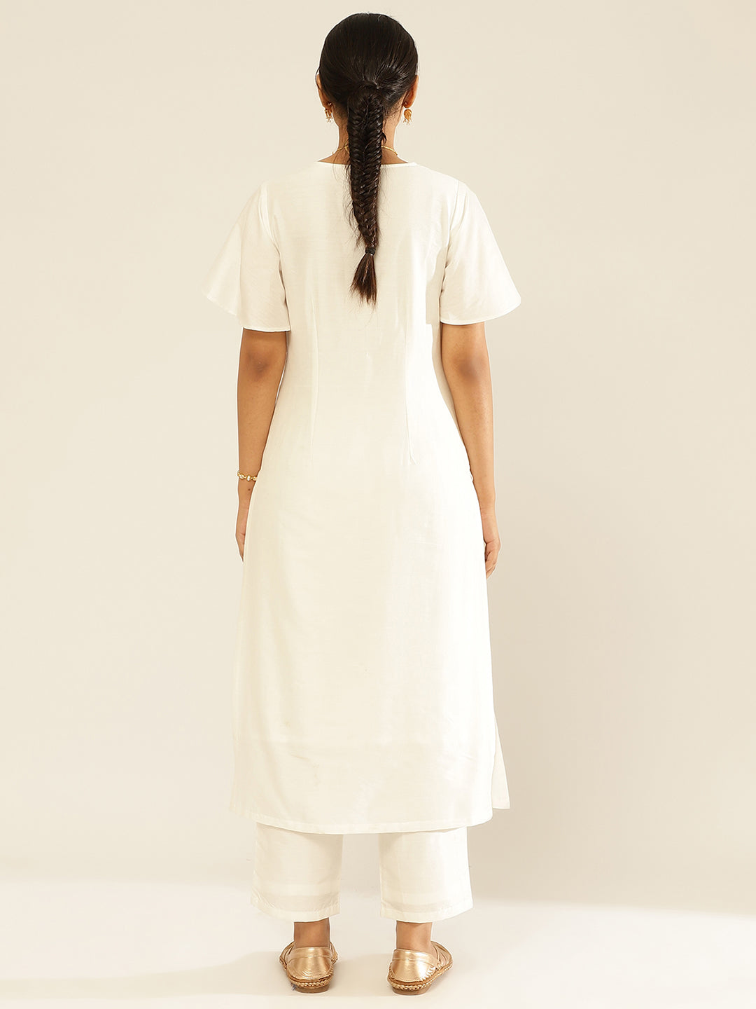 Solid color straight kurta set with bell sleeves