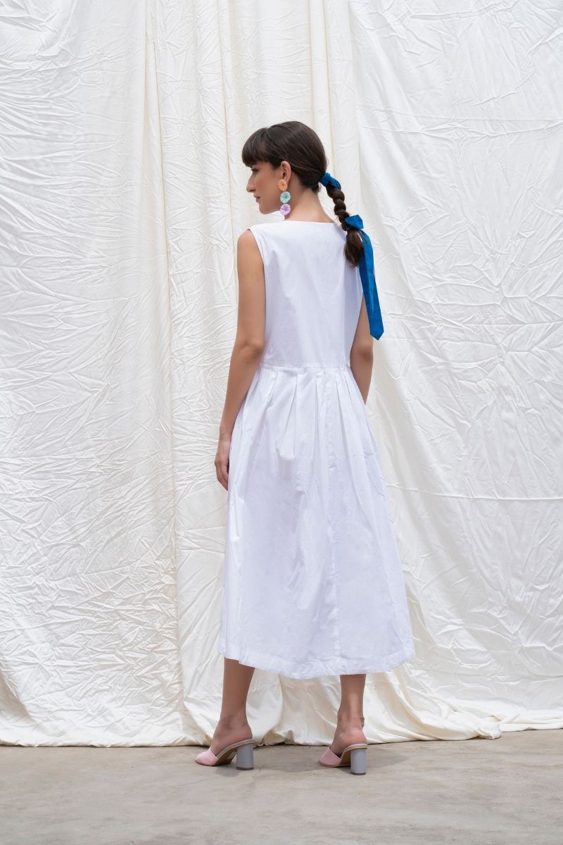 Marshmellow-White Cotton Poplin Box Pleated Dress