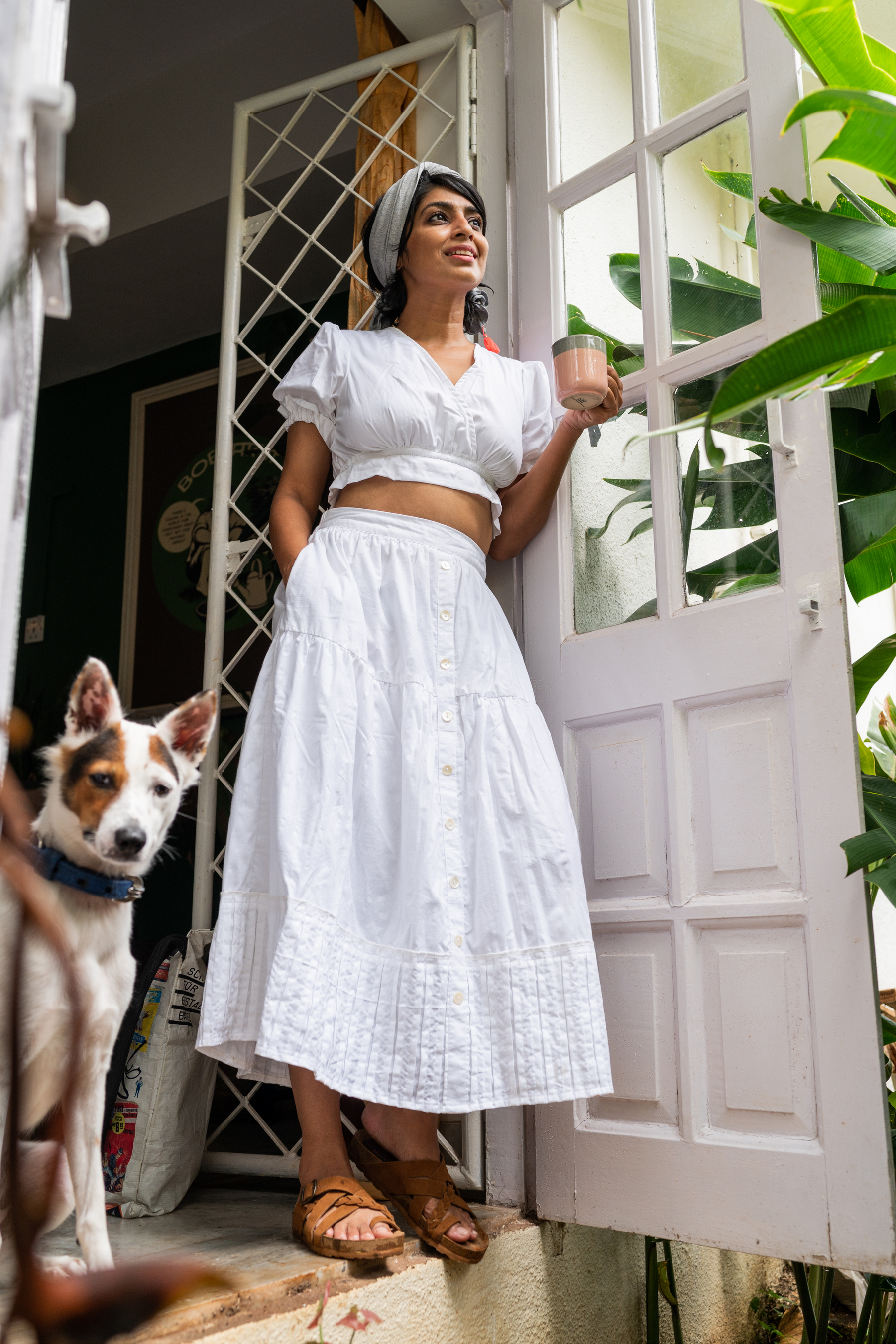 Overlapped puff sleeve crop top with pleated hem tiered skirt -Marshmallow White