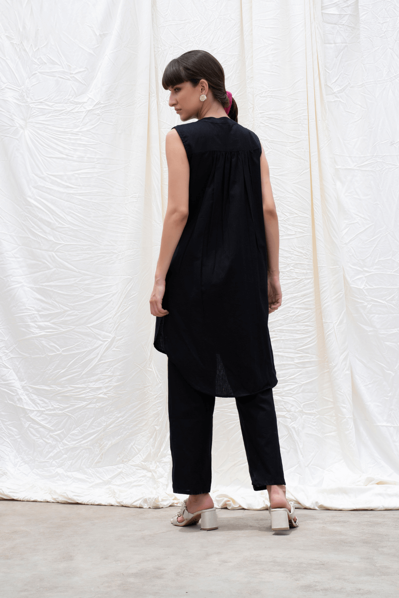 Midnight Black Mangalgiri High-low Kurta With Pants