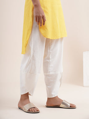 Yellow High low kurta with V- notched neck