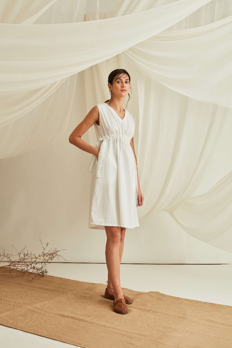 Adjustable tie-up belt cotton poplin dress-Marshmallow White