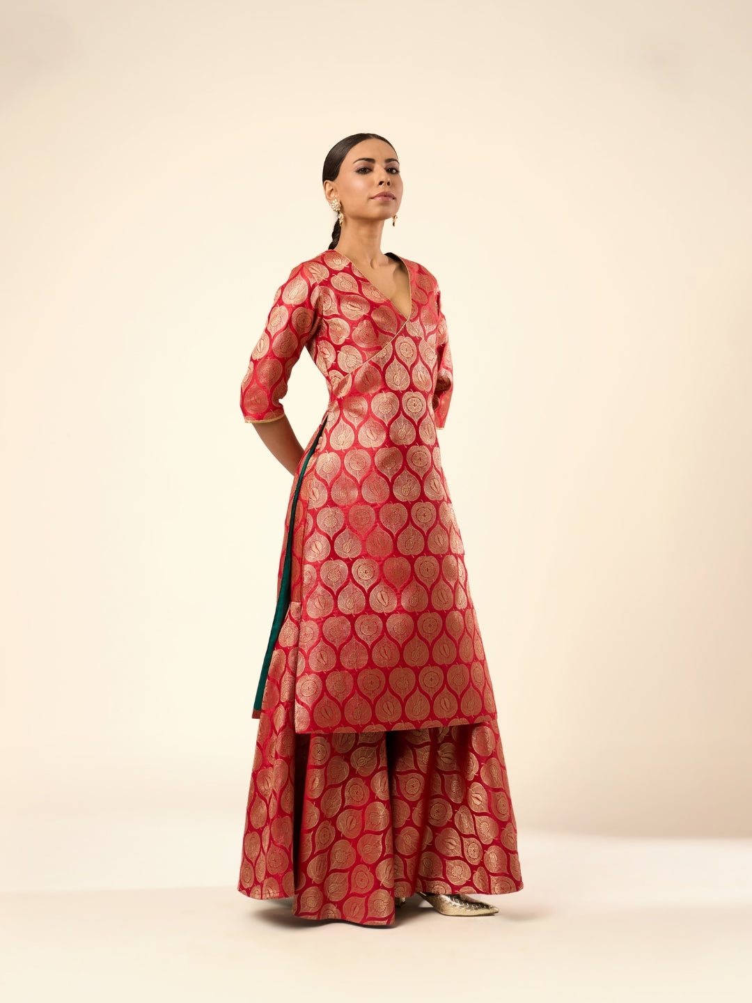 Lotus Jaal Baranasi Silk Sharara- Red