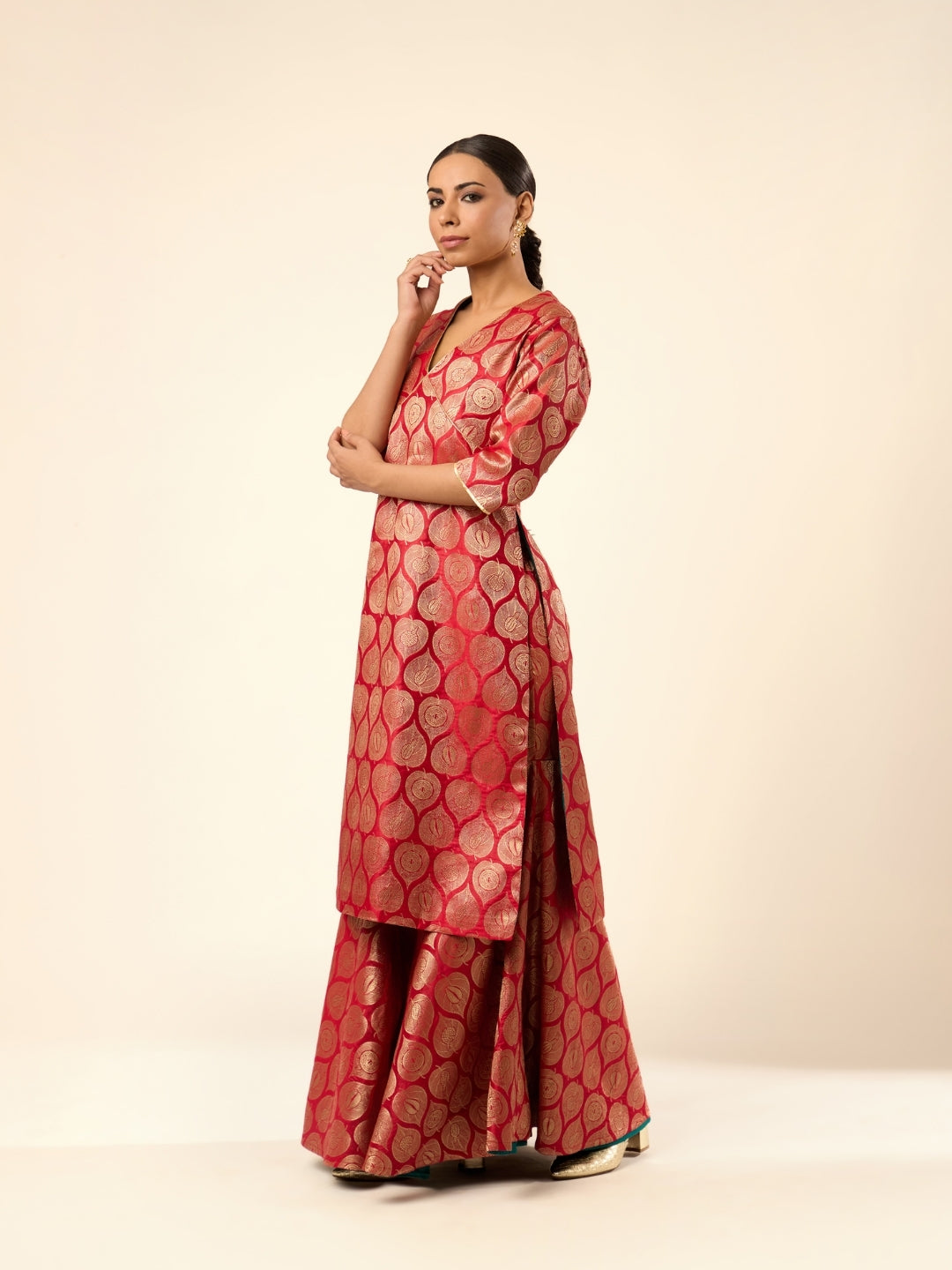 Lotus Jaal Baranasi Silk Sharara- Red