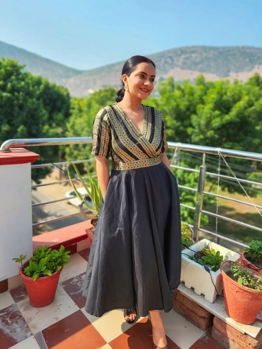 Overlapped zari Banarasi Circular Kurta with pegged pants