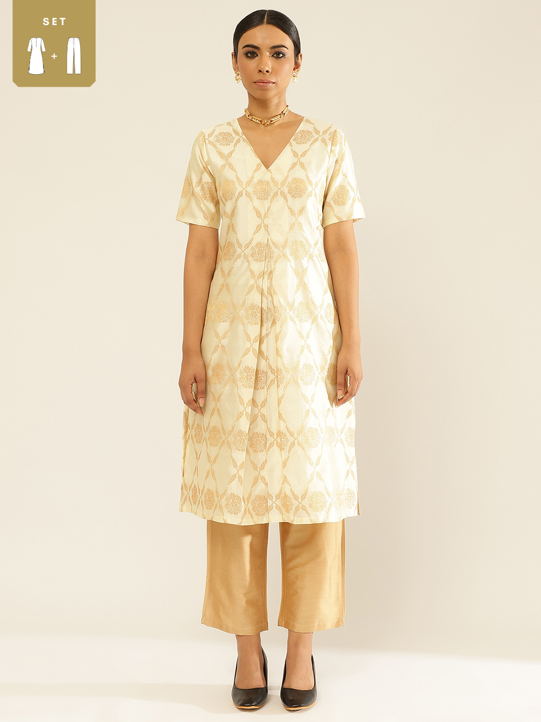 Zari tafetta Kurta with front pleat paired with straight pant