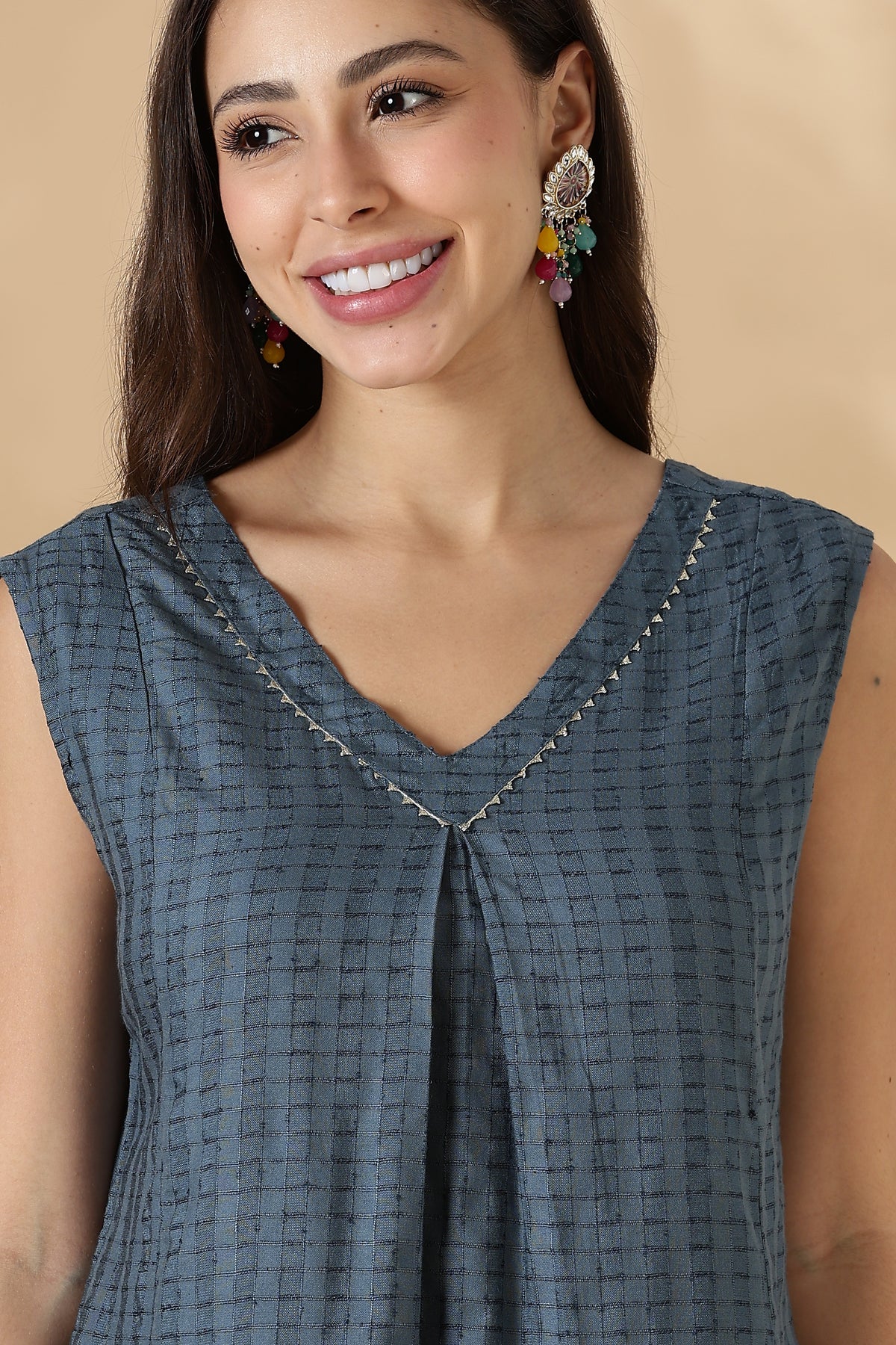 V Neck Textured Kurta pant set with delicate lace detailings