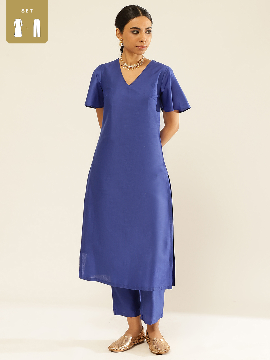 Solid color straight kurta set with bell sleeves