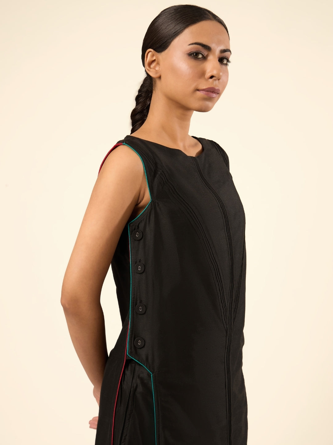 Banarasi pintuck kurta with side buttons- Black