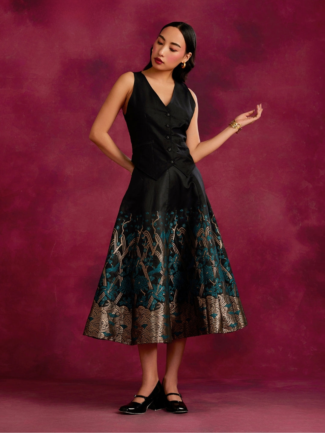 Waist coat top with zari work pleated skirt- Black