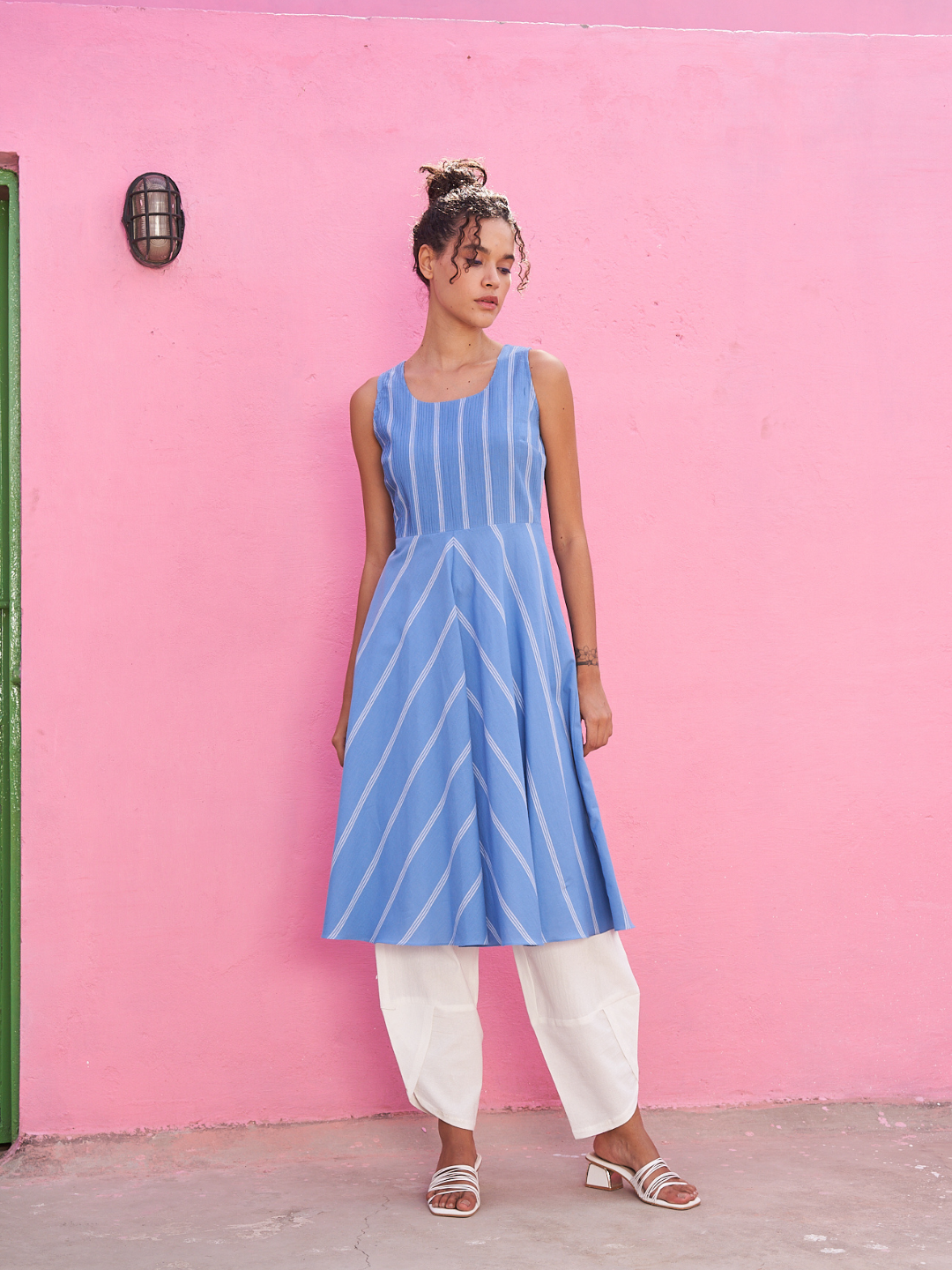 White Overlapped Hem Pants