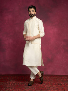 Straight kurta layered with asymmetrical jacket Set-Ivory