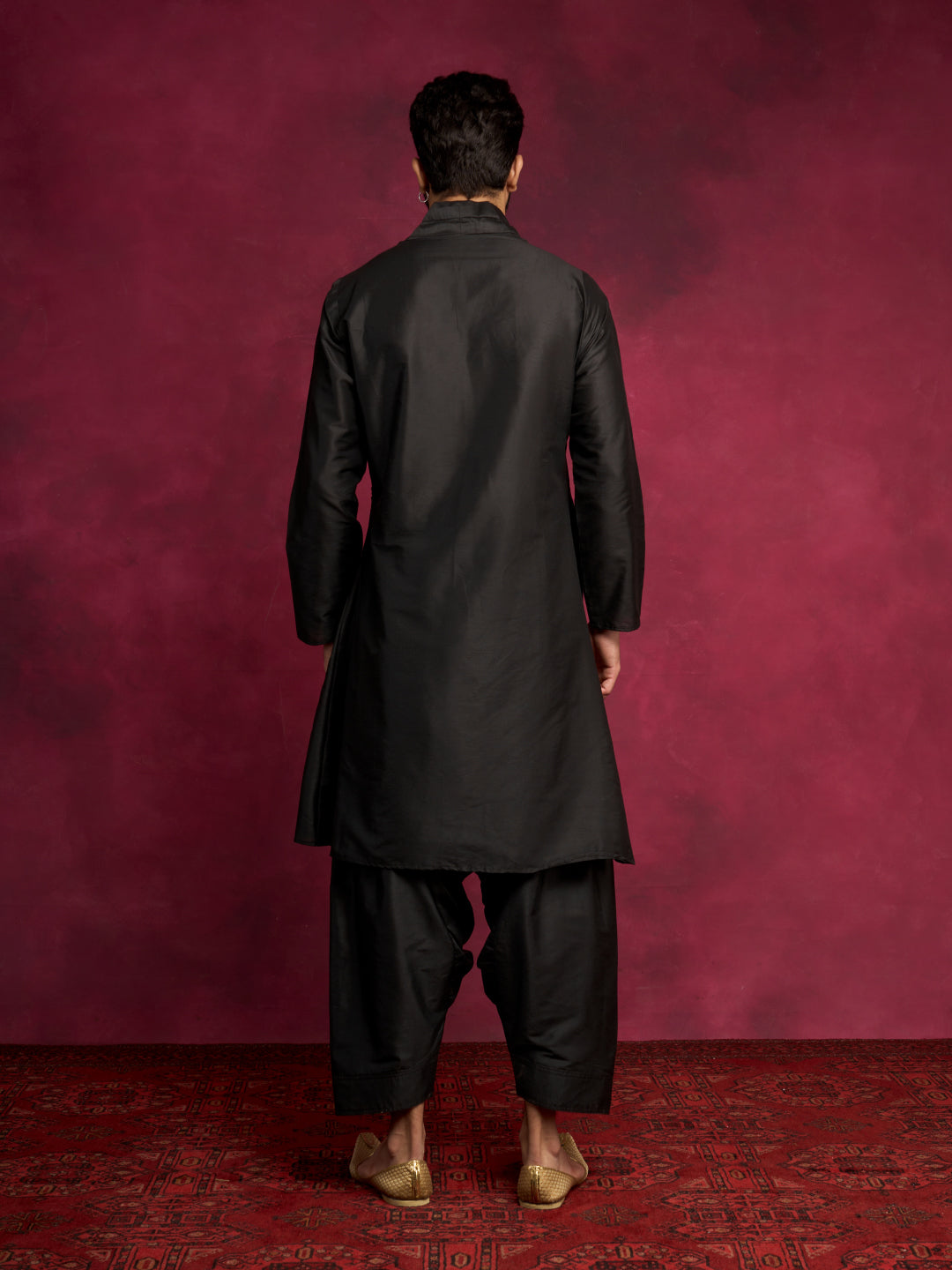Cowl-draped asymmetric kurta Set - Rich black
