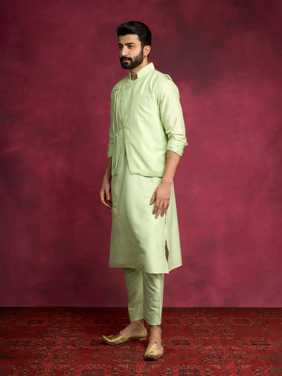 Straight kurta layered with asymmetrical jacket Set- Pistachio green