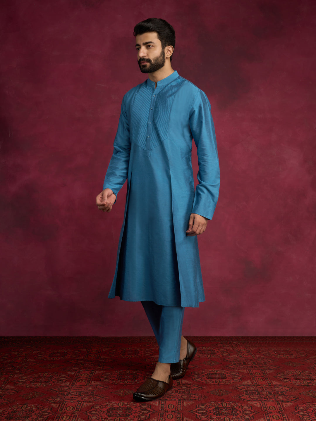 Pintuck neck yoke side panel kurta- Ocean blue