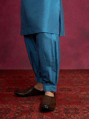 Pleated neck yoke straight kurta paired with pathani pants - Ocean blue