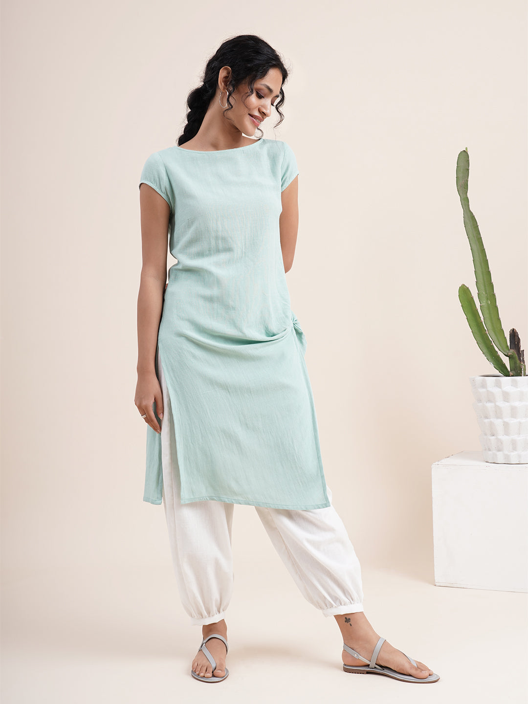 Mint Green Twist knot kurta in rayon flax