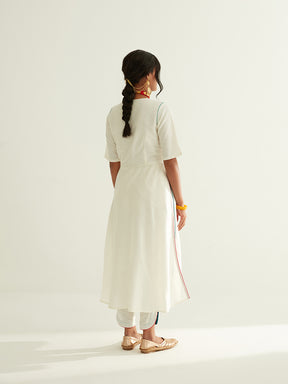 U-waistline gathered banarasi kurta