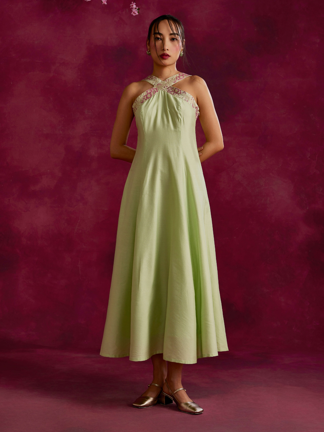 Back tie-up panelled maxi dress- Pistachio green