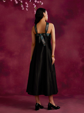 Back tie-up panelled maxi dress- Black