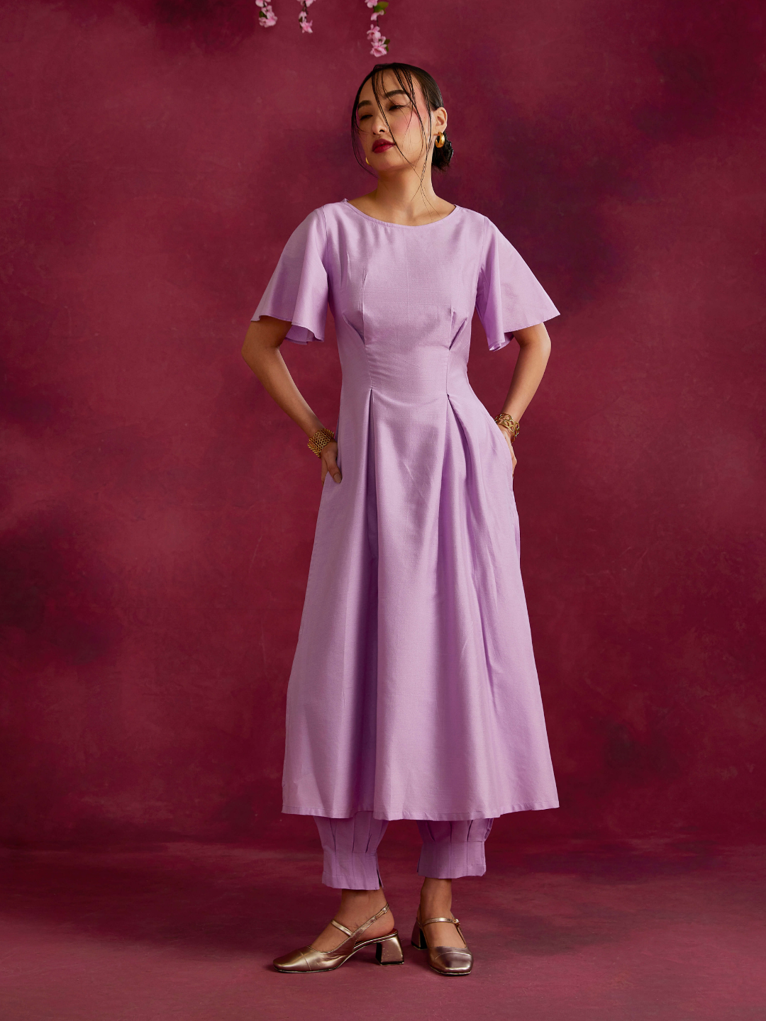 Pleated front kurta with back cut-out- Lavender