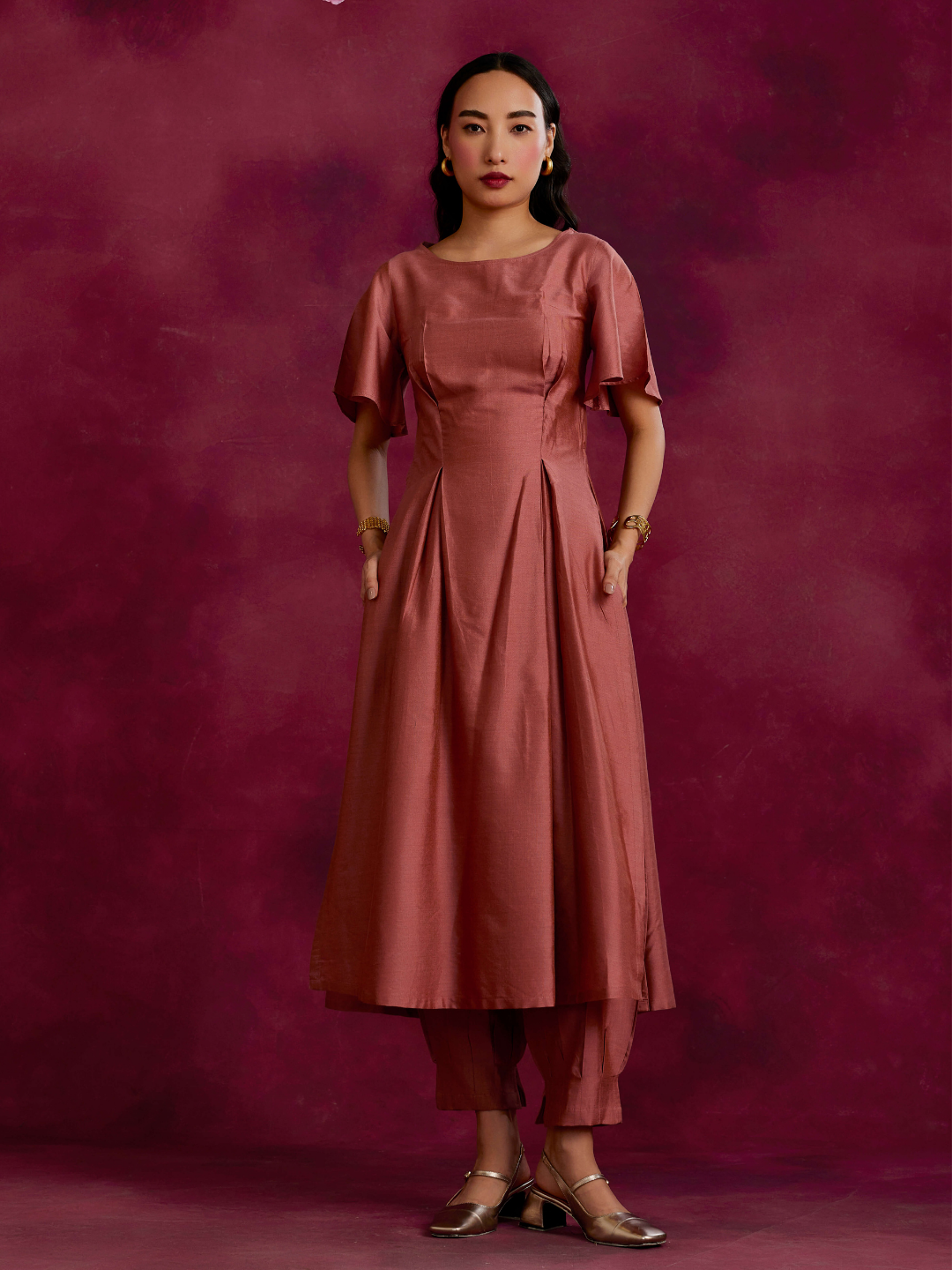 Pleated front kurta with back cut-out- Rose brown