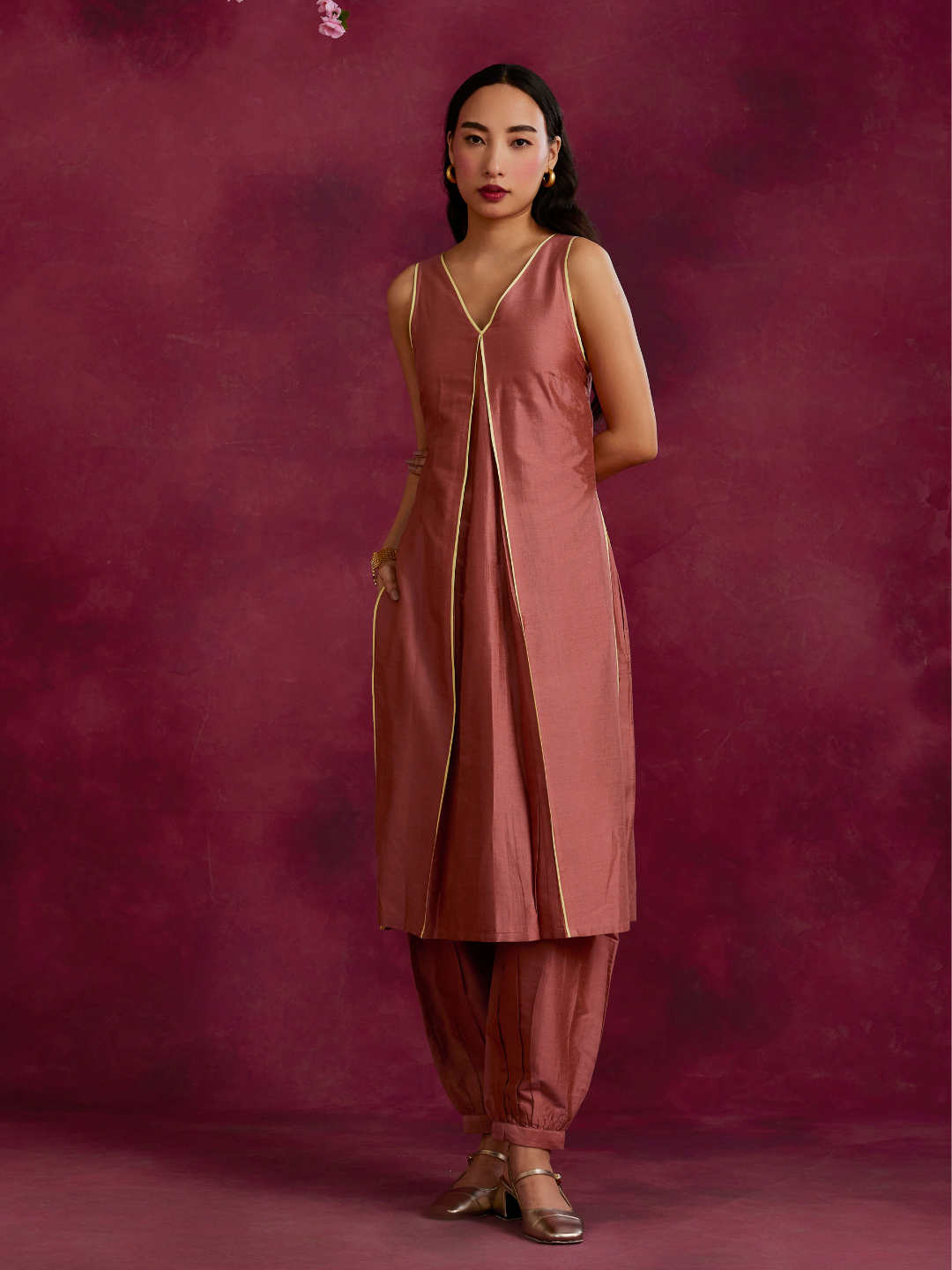 Inverted pleat front kurta with back tie-up- Rose brown