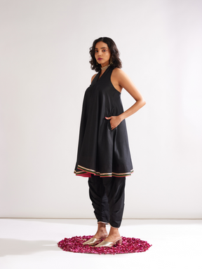 Back overlap halter neck kurta - Black