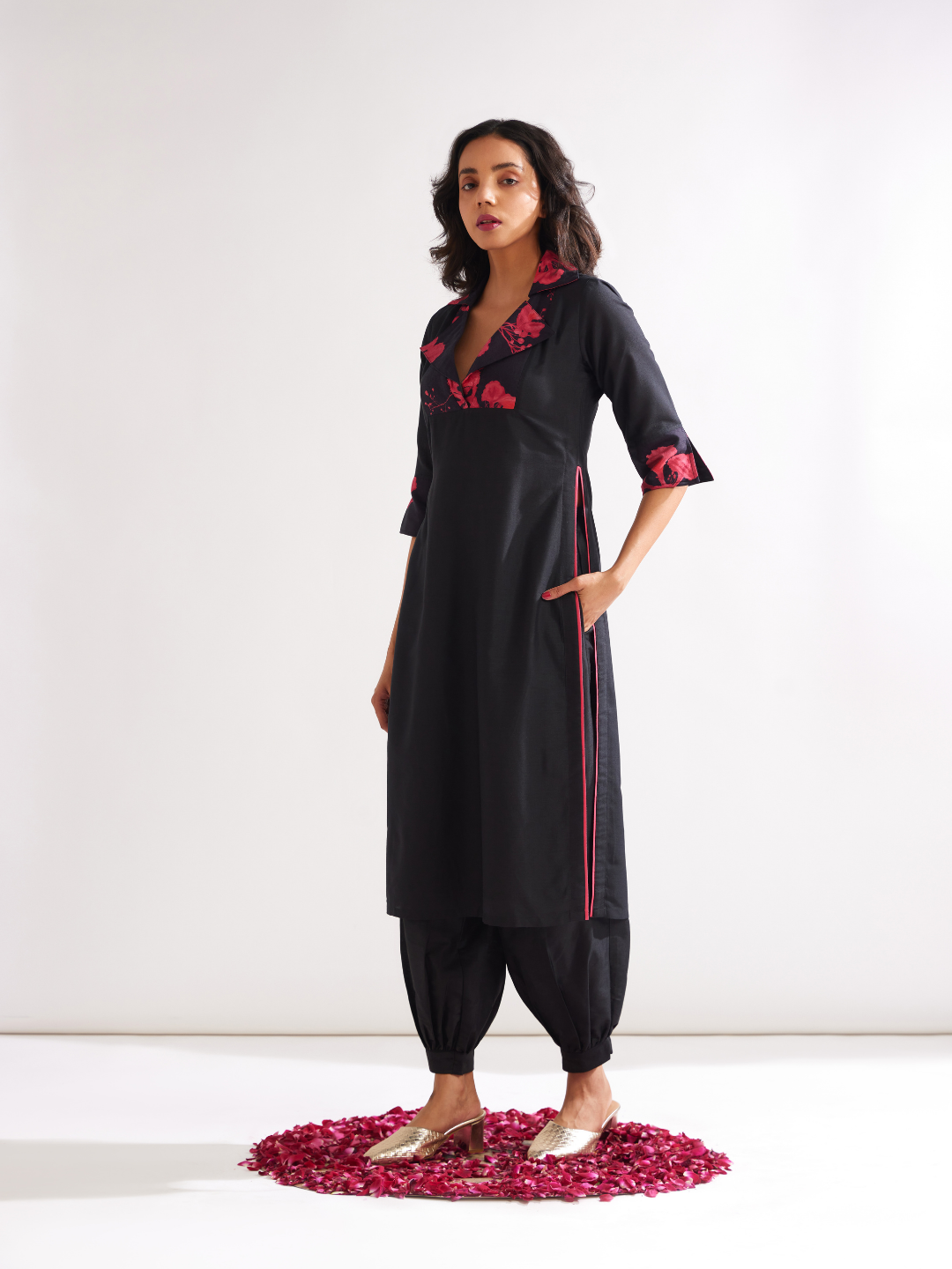 Gulmohar lapel collared straight kurta- Rich black