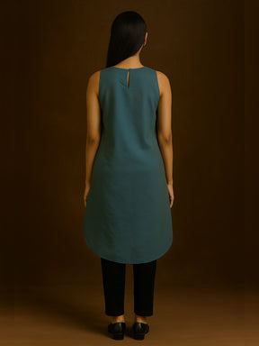 Peacock Blue High-low halter neck Kurta with contrast piping