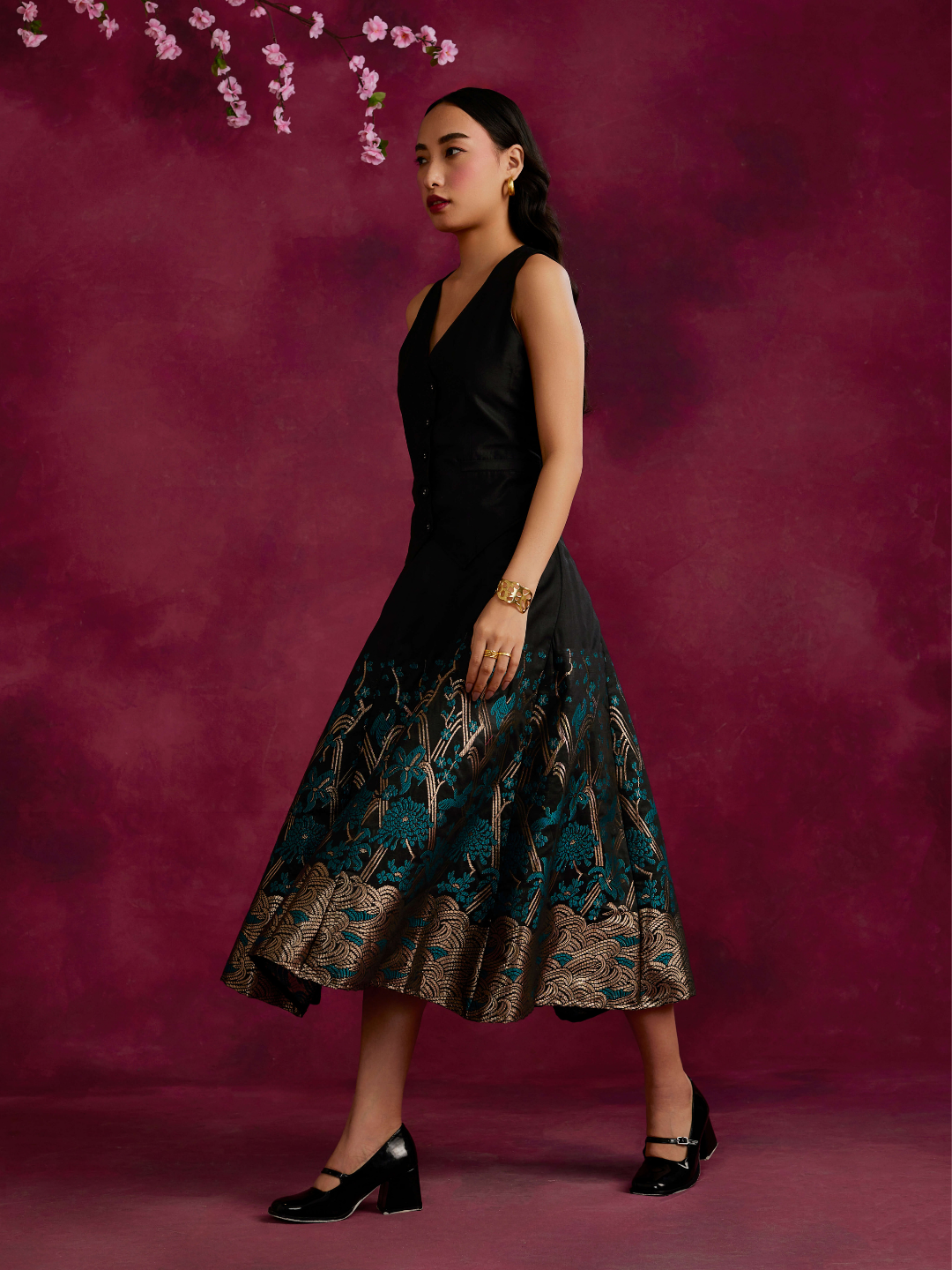 Panelled skirt with zari work hem- Black