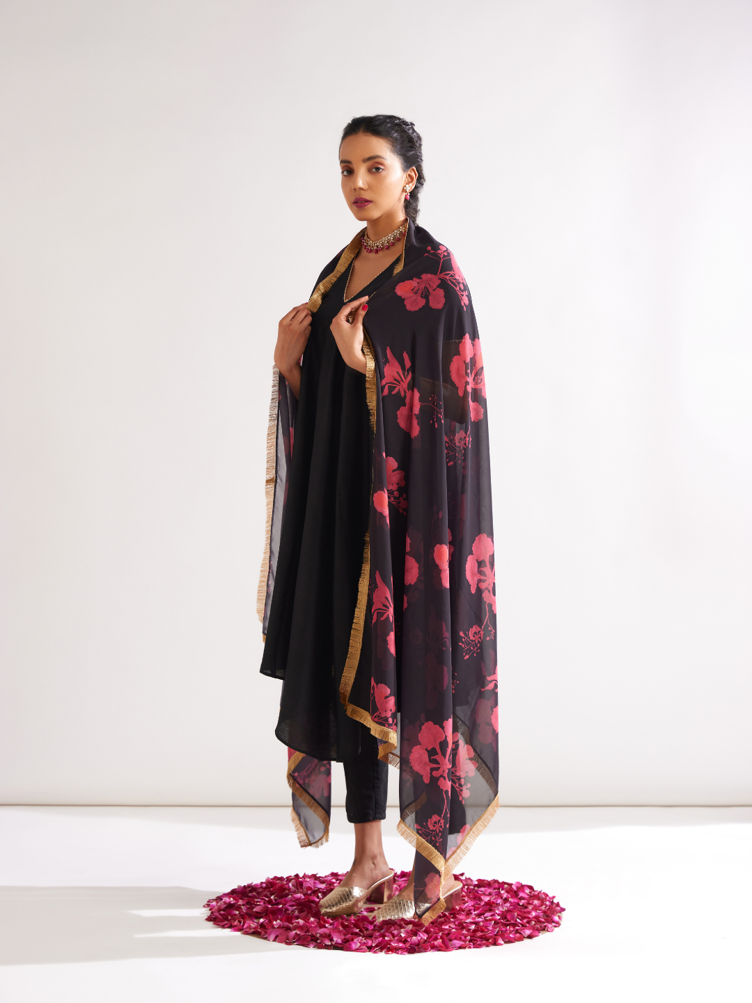 Gulmohar-printed dupatta adorned with gota lace- Rich black