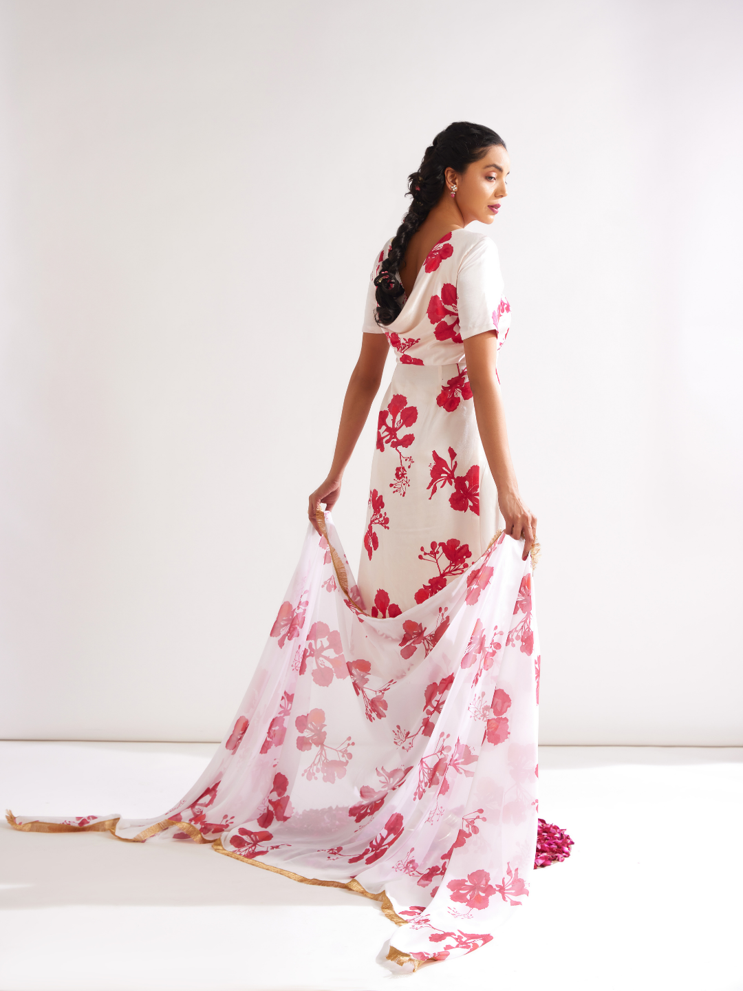 Gulmohar-printed dupatta adorned with gota lace- Ivory