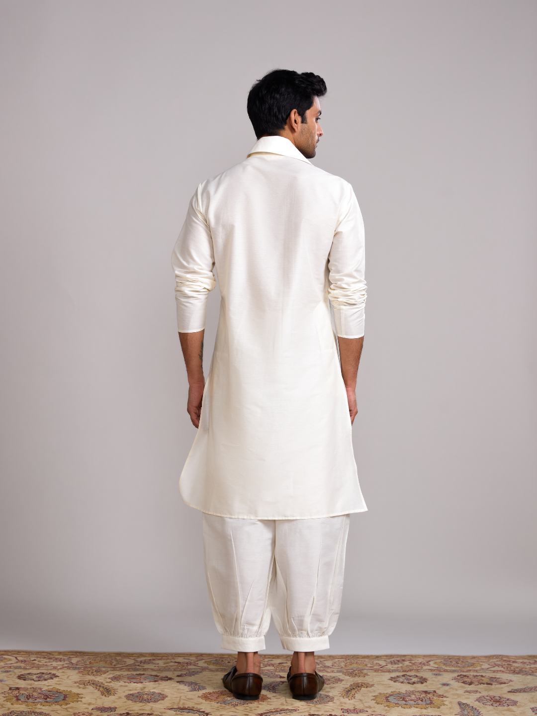 Classic collar straight kurta paired pathani pants- Ivory
