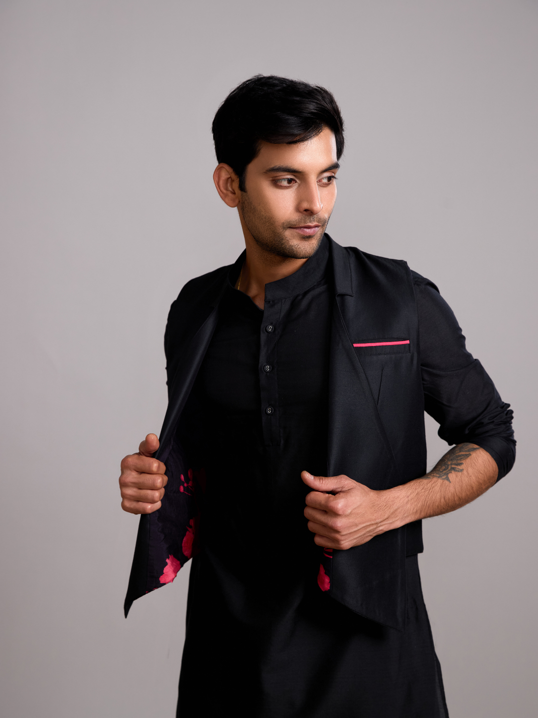 Gulmohar overlapped jacket with mandarin collar straight kurta paired with Straight pants- Rich black