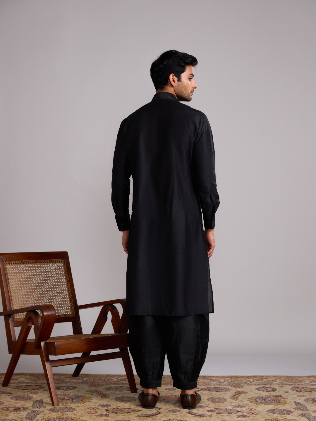 Pintuck yoke straight kurta paired with pathani pants- Rich black
