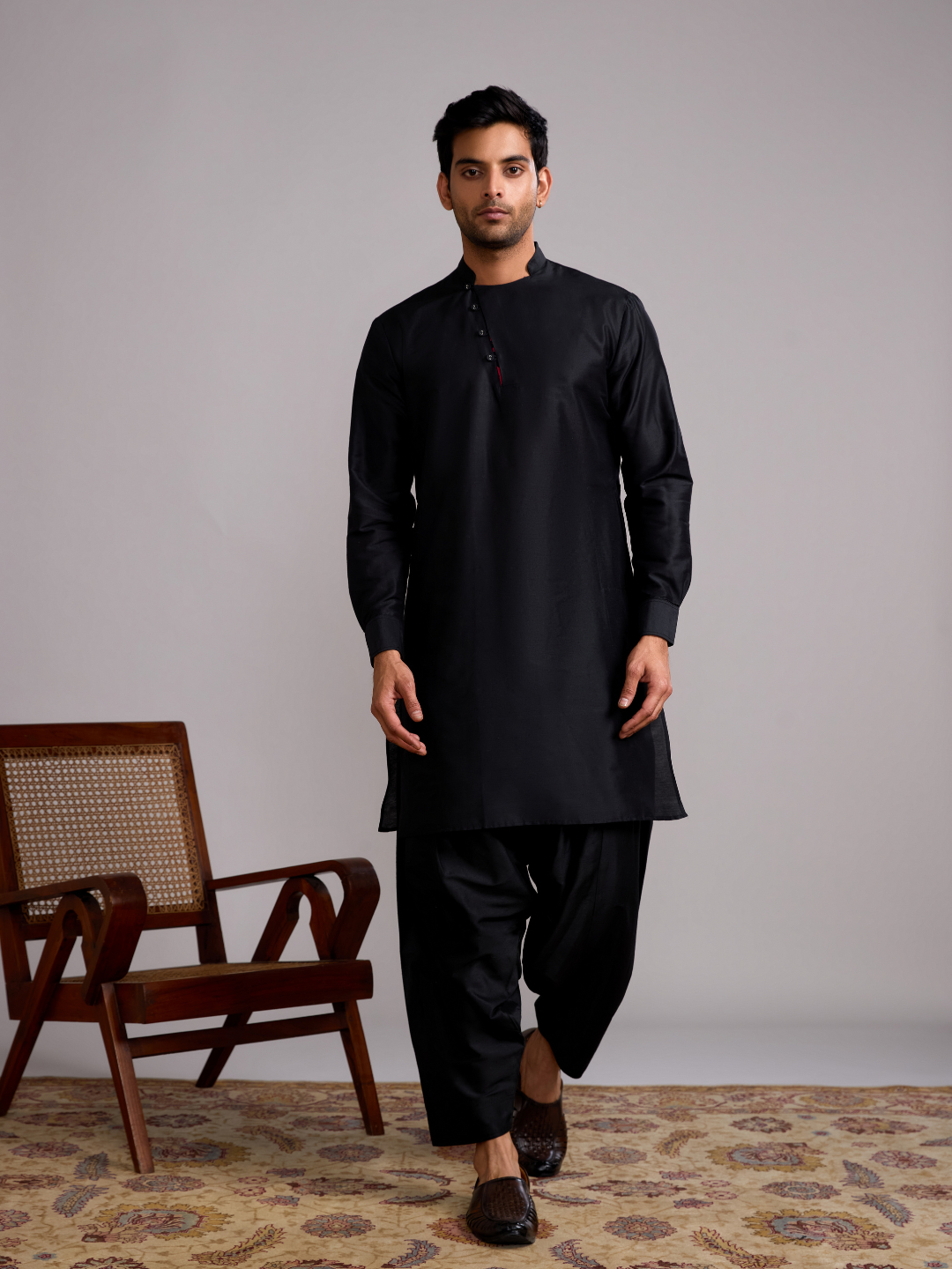 Mandarin collar straight kurta- Rich Black