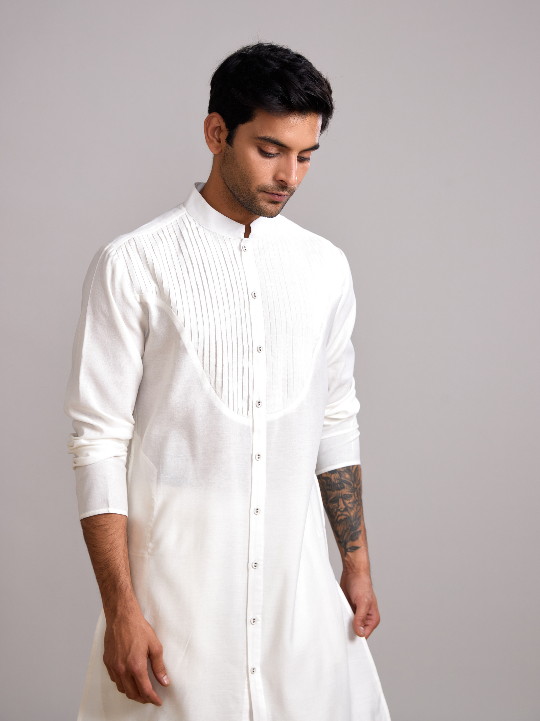 Pintuck neck yoke straight kurta- Ivory