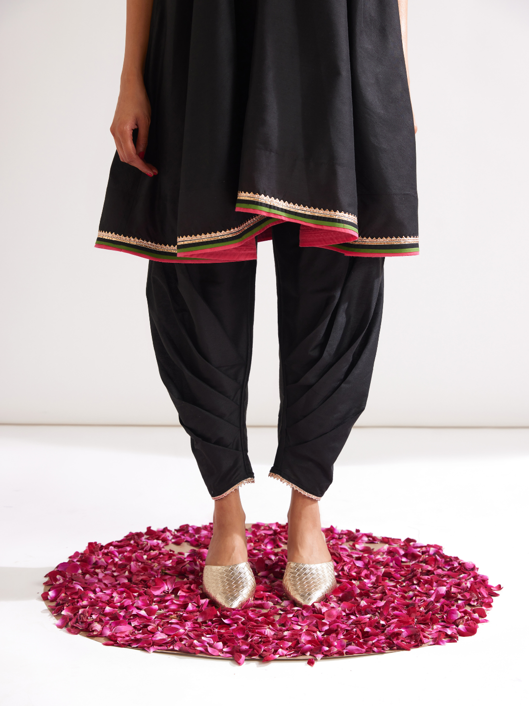 Back overlap halter neck kurta paired with side pleated pants along with dupatta- Rich Black