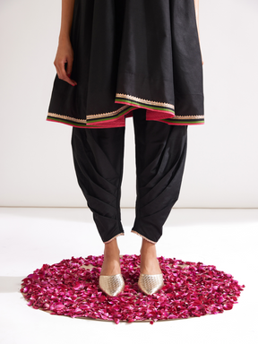 Back overlap halter neck kurta paired with side pleated pants along with dupatta- Rich Black