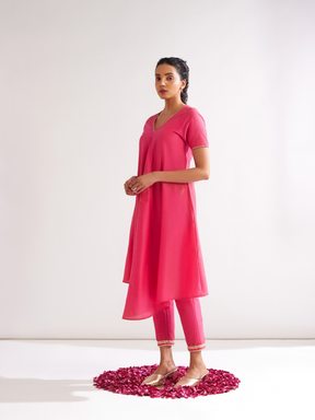 Gulmohar Petal kurta highlighted with gota patti paired with pegged pants along with dupatta- Raspberry