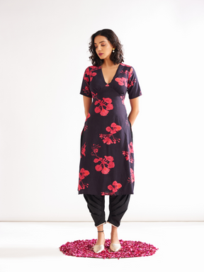 Gulmohar back tie-up kurta Paired with side pleated dhoti along with dupatta- Rich black