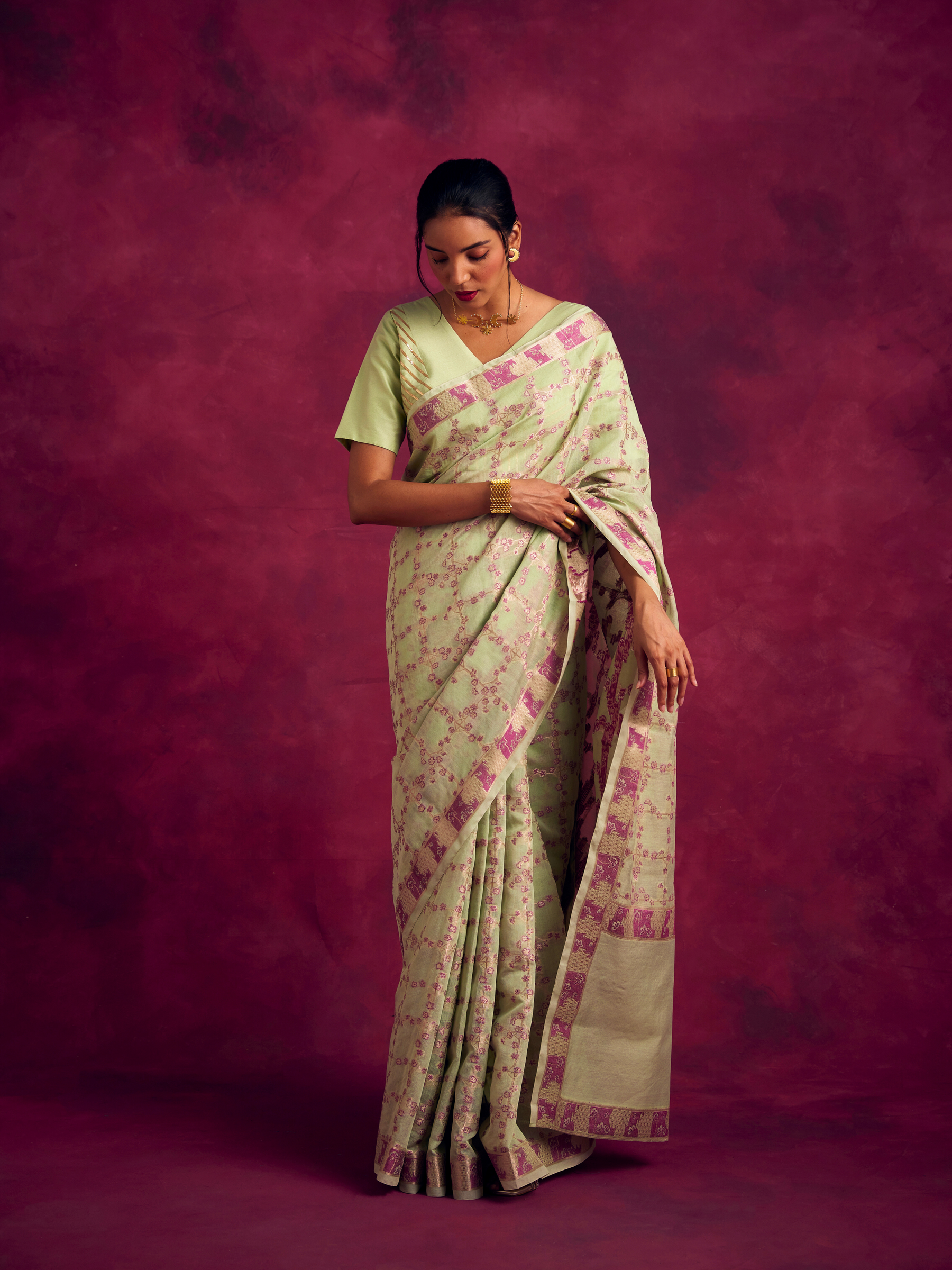 Banarasi sakura checks woven zari saree-  Pistachio green