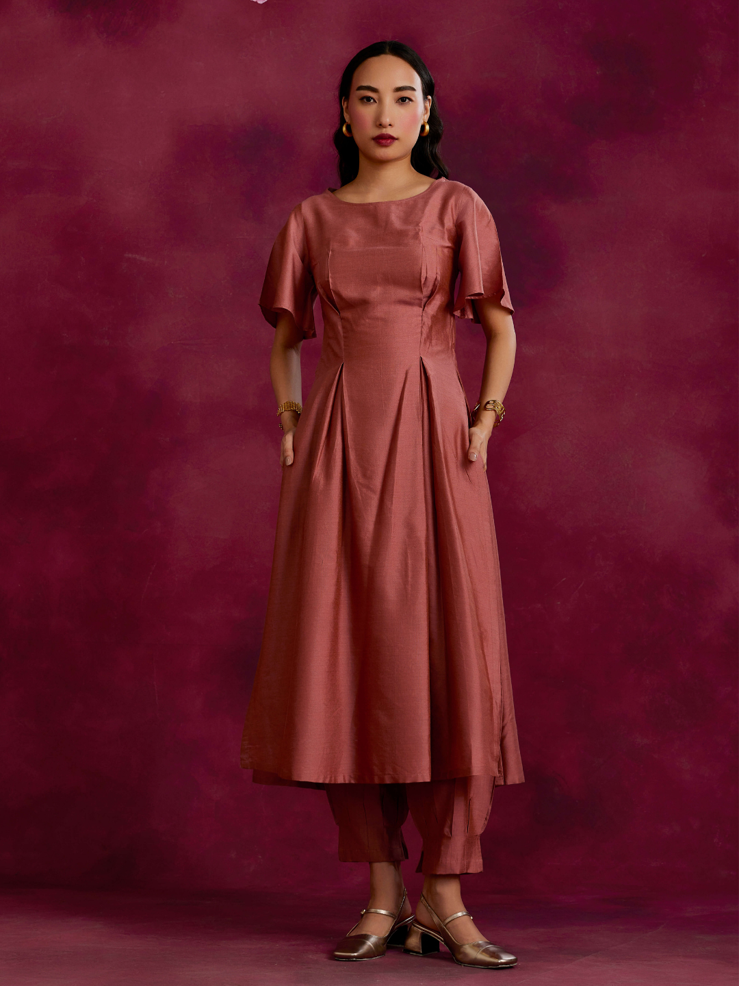 Pleated front kurta with back cut-out paired with pleated pathani pants- Rose brown