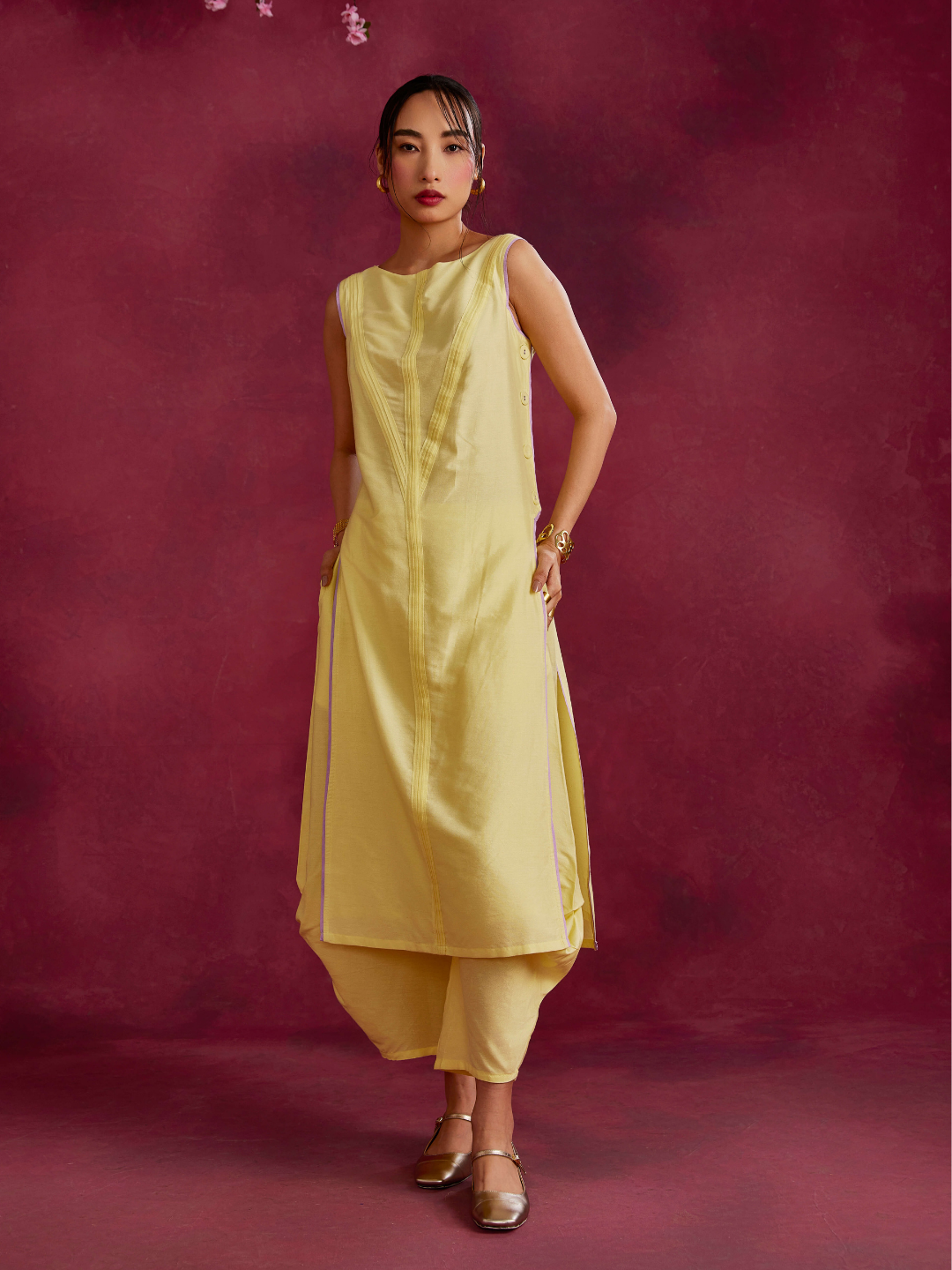 Pleated front & side-buttoned kurta Set - Lemon yellow
