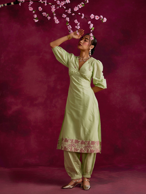 Back tie-up kurta with zari border hem Set- Pistachio green